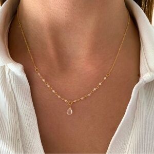 Fine White Quartz Stone Necklace